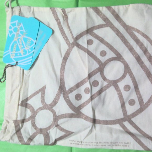 VIVIENNE WESTWOOD + Melissa Anglomania Animal Toe Flocked Black Heels; Size 7 US - Picture 4 of 6